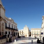 Piazza Dei Martiri del 1799 da Sud, Acquaviva delle Fonti