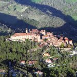 Il Borgo di Monte Santa Maria Tiberina visto dall'Alto