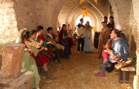 fossato-di-vico-festa-statuti-2015