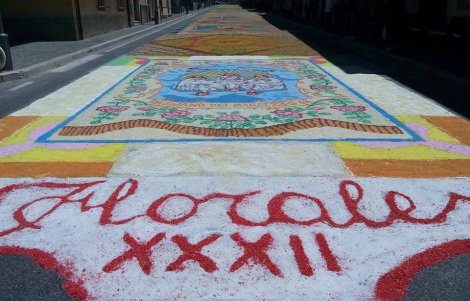 Infiorata-Magliano-de-Marsi