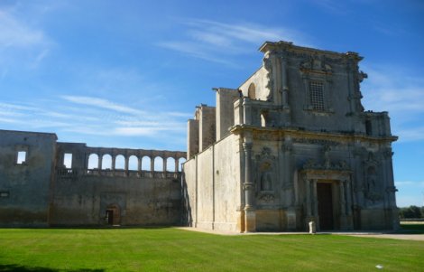 melpignano ex convento agostiniani Il grande borgo griko della Grecìa Salentina immagina il suo futuro