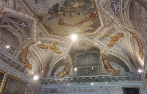 palazzo-alteri-oriolo-romano-soffitto-salone-degli-avi