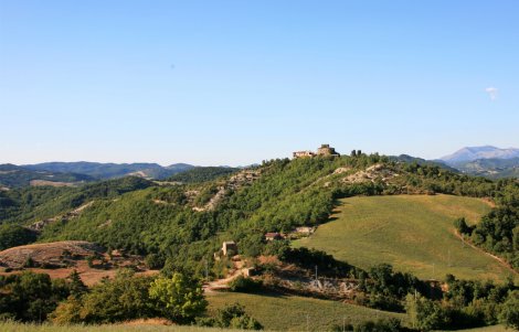 pietralunga umbria boschi paesaggio