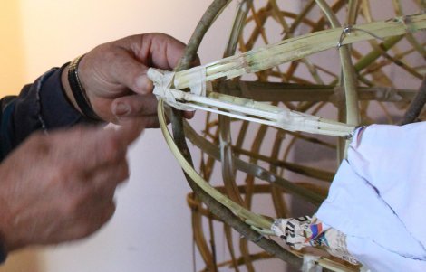 Le pupazze in fase di lavorazione