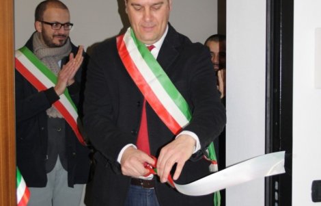 taglio-del-nastro-nuova-sede-Associazione-BorghiAutenticidItalia