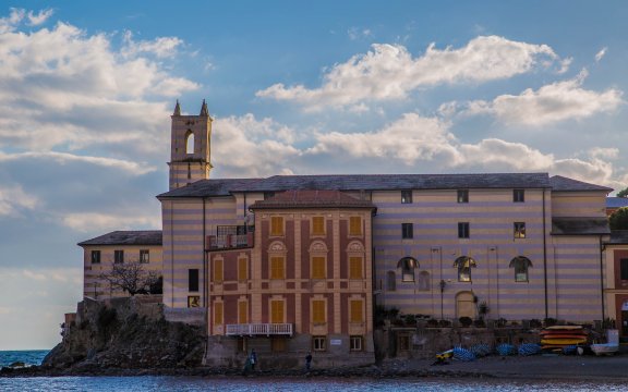 borgo di sestri levante