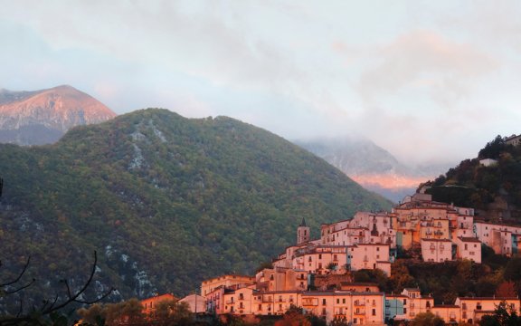 Pizzone molise un incontro per la Comunità Ospitale