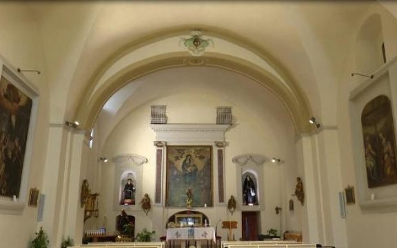 Accettura-Chiesa-Sant'Antonio-interni