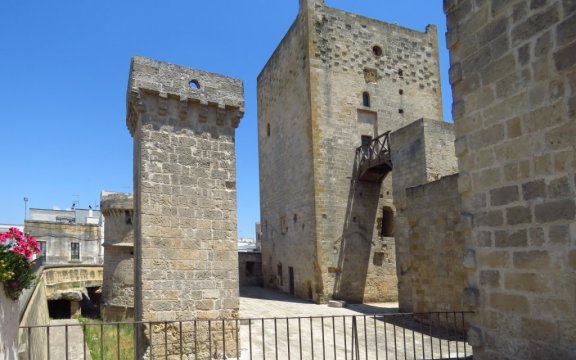 Avetrana-castello