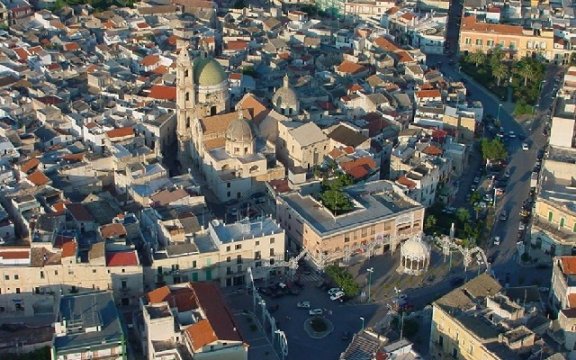 bitetto, bari, un incontro sulle cooperative di comunià
