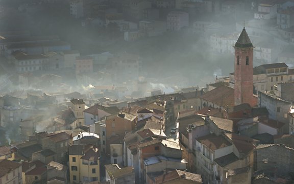 Bitti avvolto dalla foschia dell'alta_foto_Giovanni_Carru