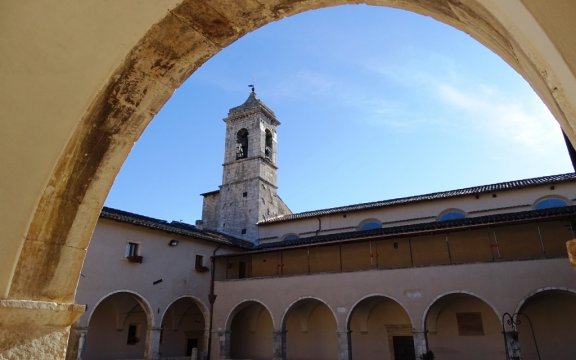 Castelvecchio-Subequo-Convento-Chiesa-SFrancesco-d'Assisi-foto-Giuseppe-Cera