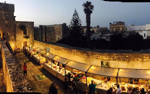 Corigliano_d-Otranto_Castello_gastronomia