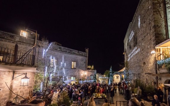 il-mercatino-di-natale-di-Limatola-compie-10-anni