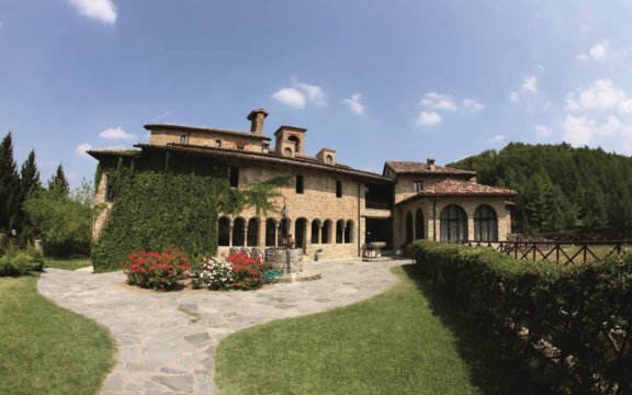 Sant-alberto-di-butrio-ponte-nizza-giardino