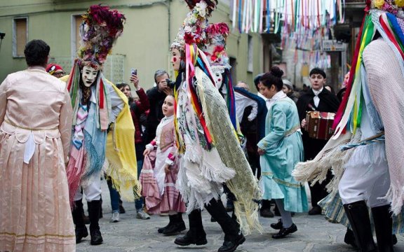 Alessandria-del-Carretto-Carnevale