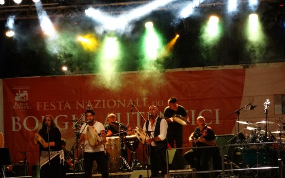 Orchestra Popolare La Notte della Taranta_Saluzzo Festa Nazionale BAI