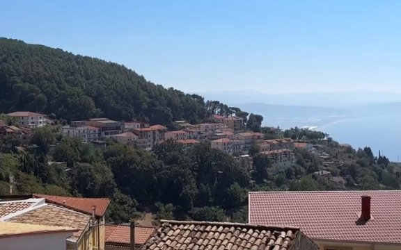 Gizzeria_panorama_GolfoSantaEufemia
