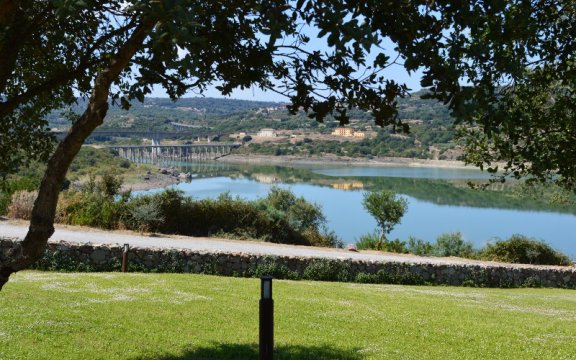 Lago Omodeo visto da Bidonì