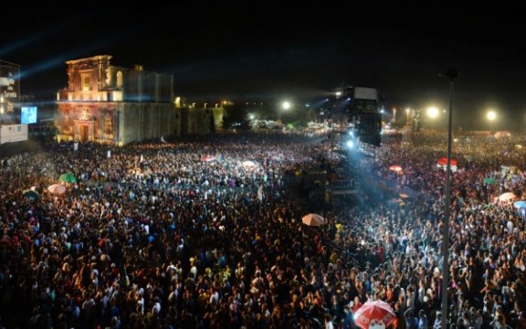 Melpignano-Notte-della-Taranta-concertone