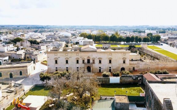 Melpignano-facciata-palazzo-marchesale