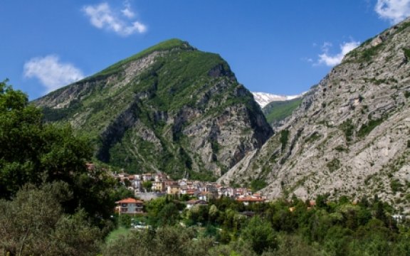 Fara San Martino_panorama_Majella