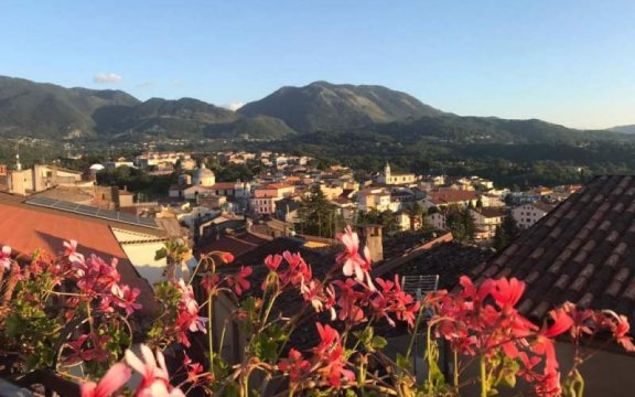 Rotonda-veduta-panoramica-dalla-piazzetta-del-rosario