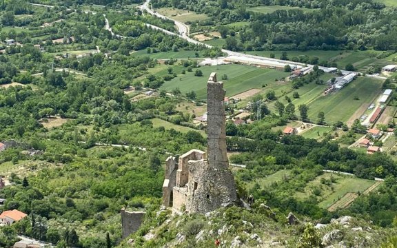 Roccacasale-vista-castello-de-sanctis