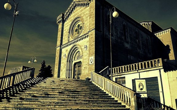 Mendicino-chiesa-Santa-Maria-della-Accoglienza
