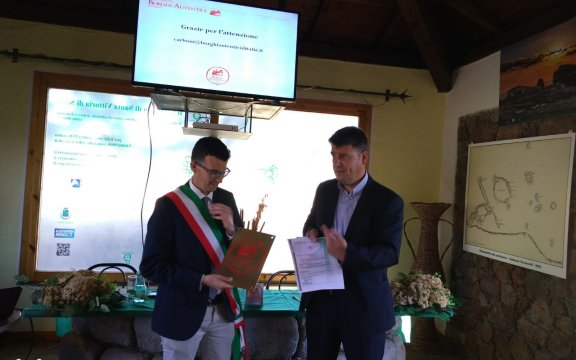 Serri-Borgo-Autentico-Certificato-consergna-certificazione