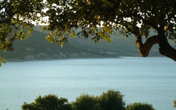 Lago-Omodeo-Sorradile-Sardegna