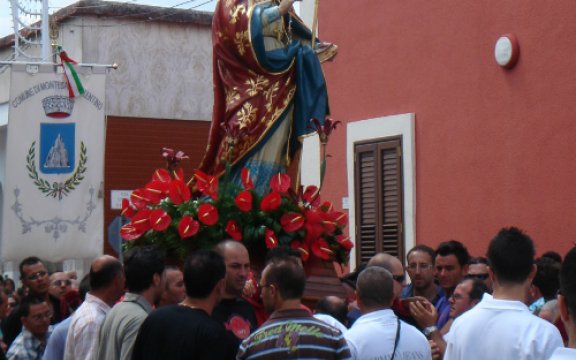 montesano salentino puglia statua di san donato 