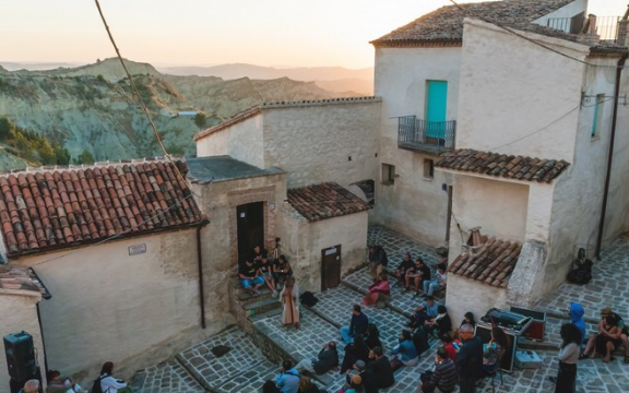 comunità ospitale di aliano matera basilicata