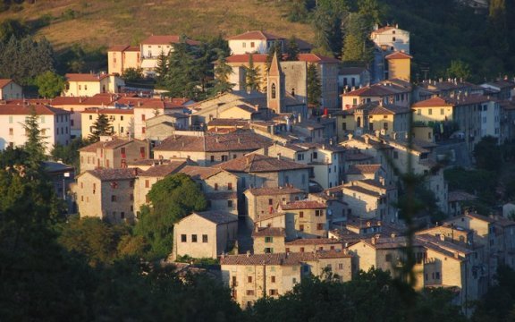Camminatura Pietralunga
