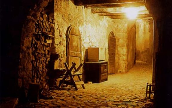Campo_di_Giove_Scorcio_notturno