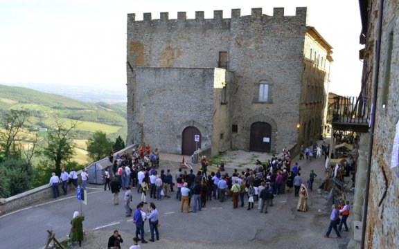 borghi autentici d'italia comunità ospitali a uno mattina