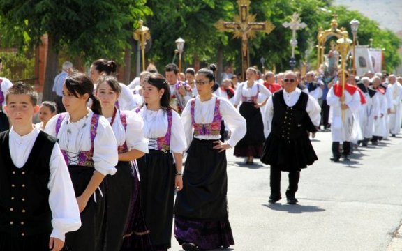 Masullas Sa Gloriosa