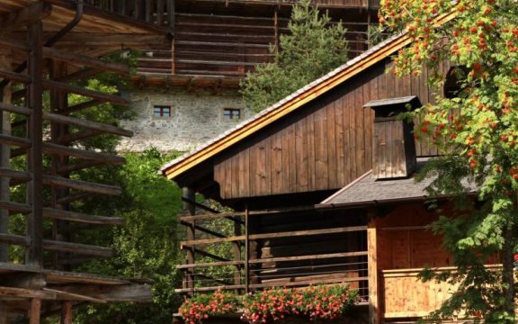 Sauris-di-Sopra-il-borgo