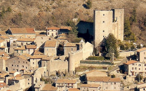 Pereto_Veduta_centro_abitato