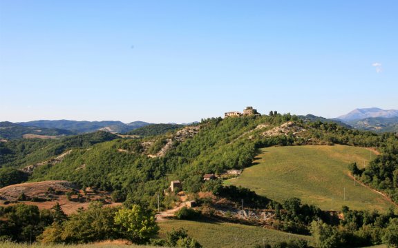 pietralunga umbria boschi paesaggio