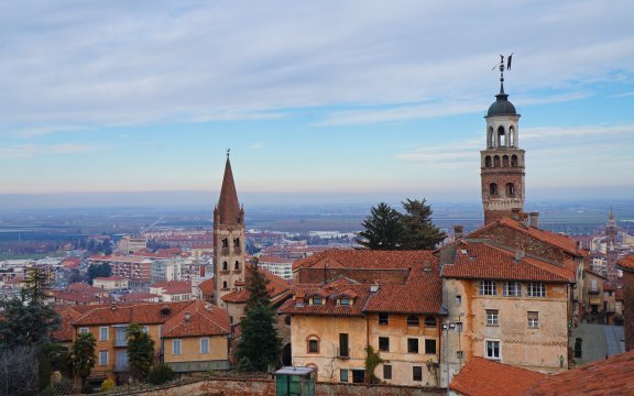 Borgo Autentico Saluzzo- Un libro per The