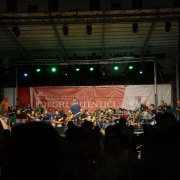 borgo autentico di saluzzo piemonte festa nazionale bai 2015 concerto grande orchestra occitana