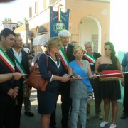 festa nazionale borghi autentici 2013 tresigallo inaugurazione con i sindaci dei borghi taglio del nastro